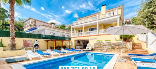 Villa Ashley Lloret de Mar